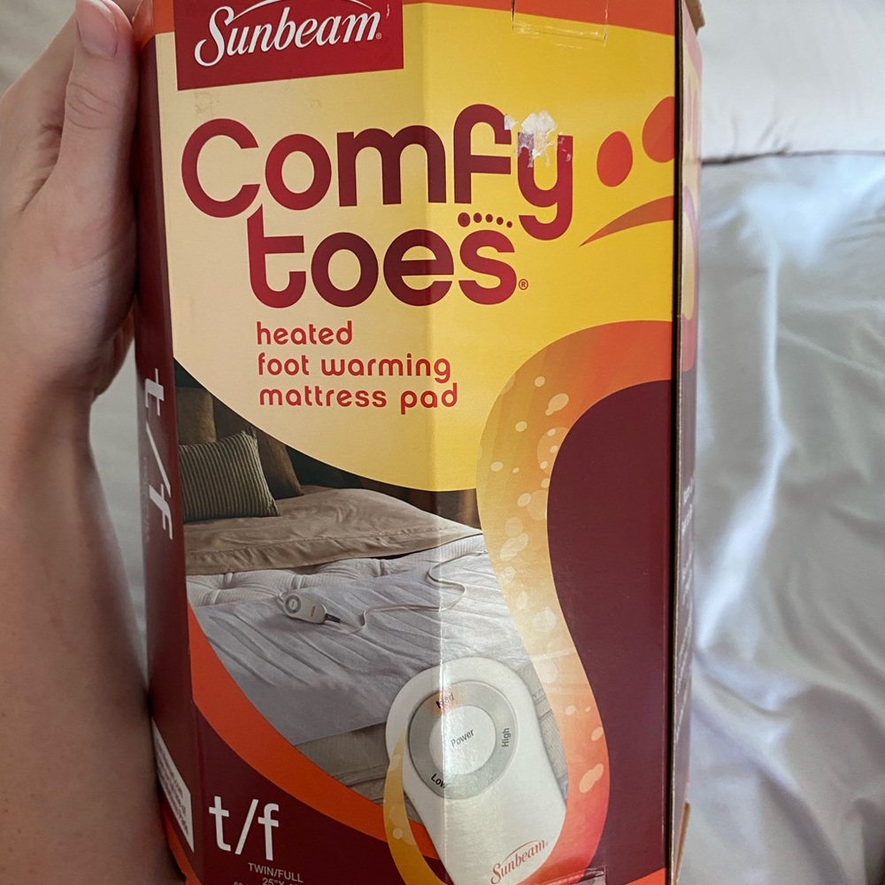 Comfy Toes End of bed Foot Warmer